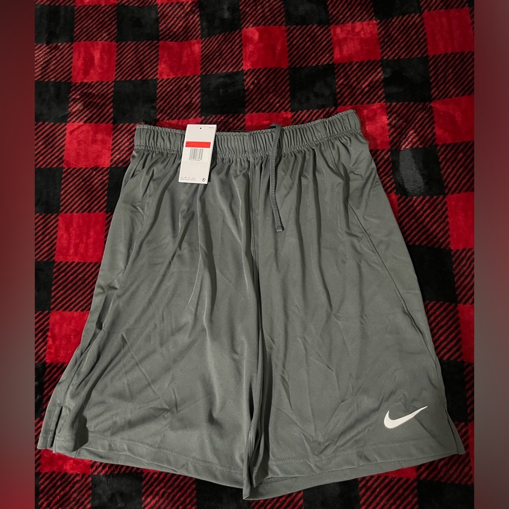 NIKE MEN'S DRI-FIT KNIT FOOTBALL SHORTS
